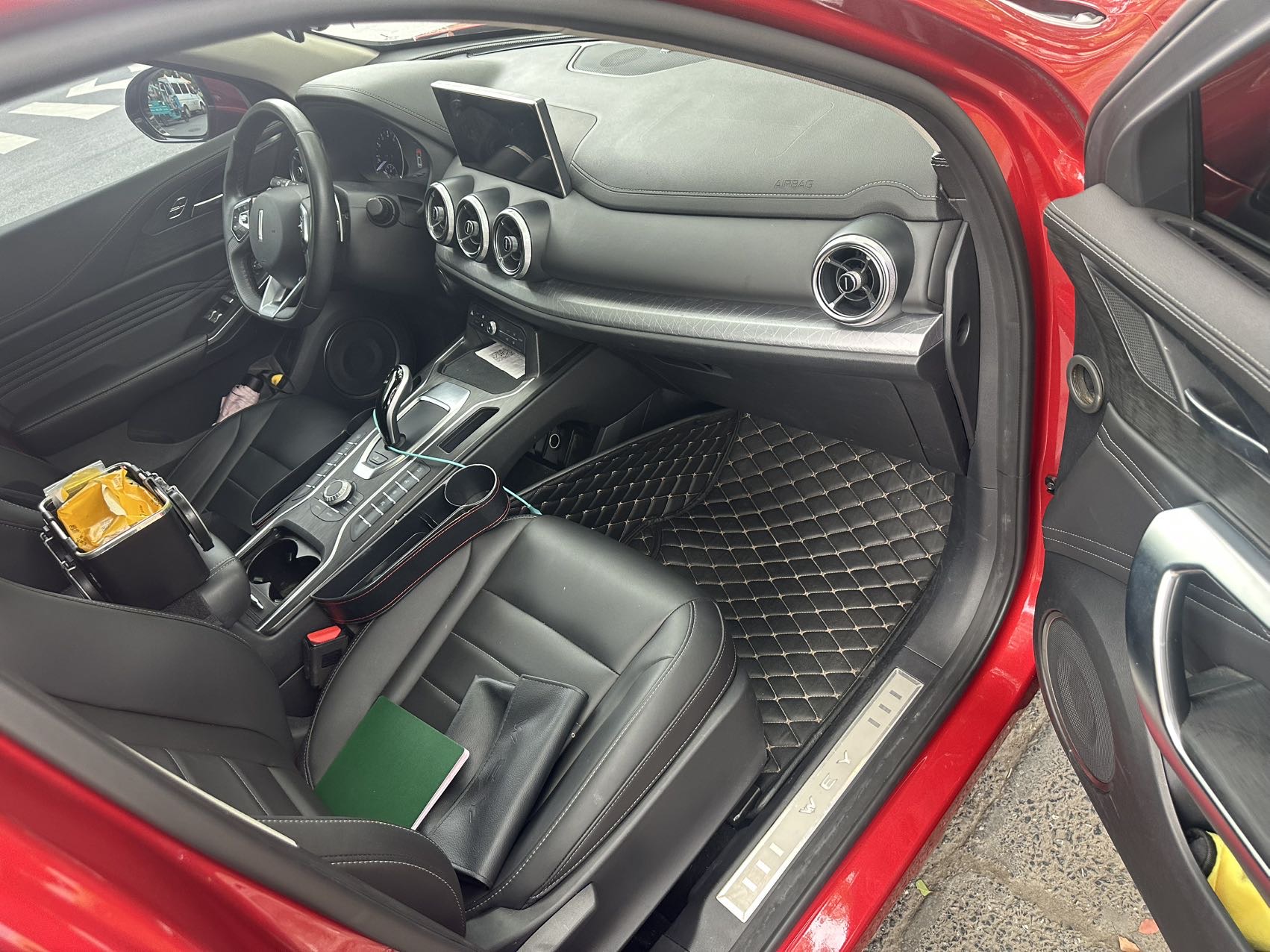 Photo du WEY VV5 1.5T 2WD Style Pioneer 4