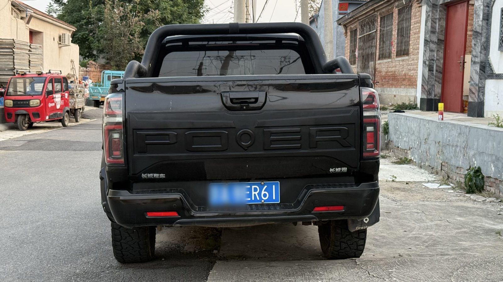 Great Wall POER Cannon 2.0T 4WD Sport Trim with Small Double Cab photo 5