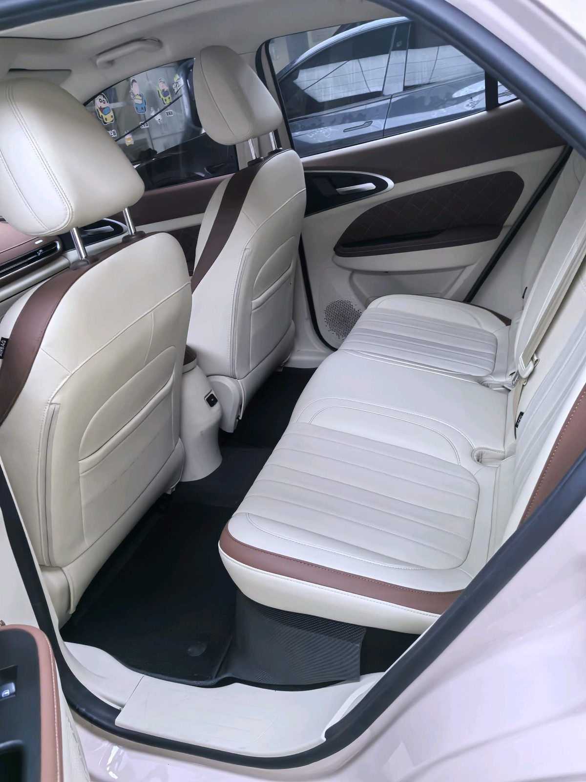 Foto ORA Ora Good Cat 400km Standard Range Luxury Model with Lithium Iron Phosphate Battery 5