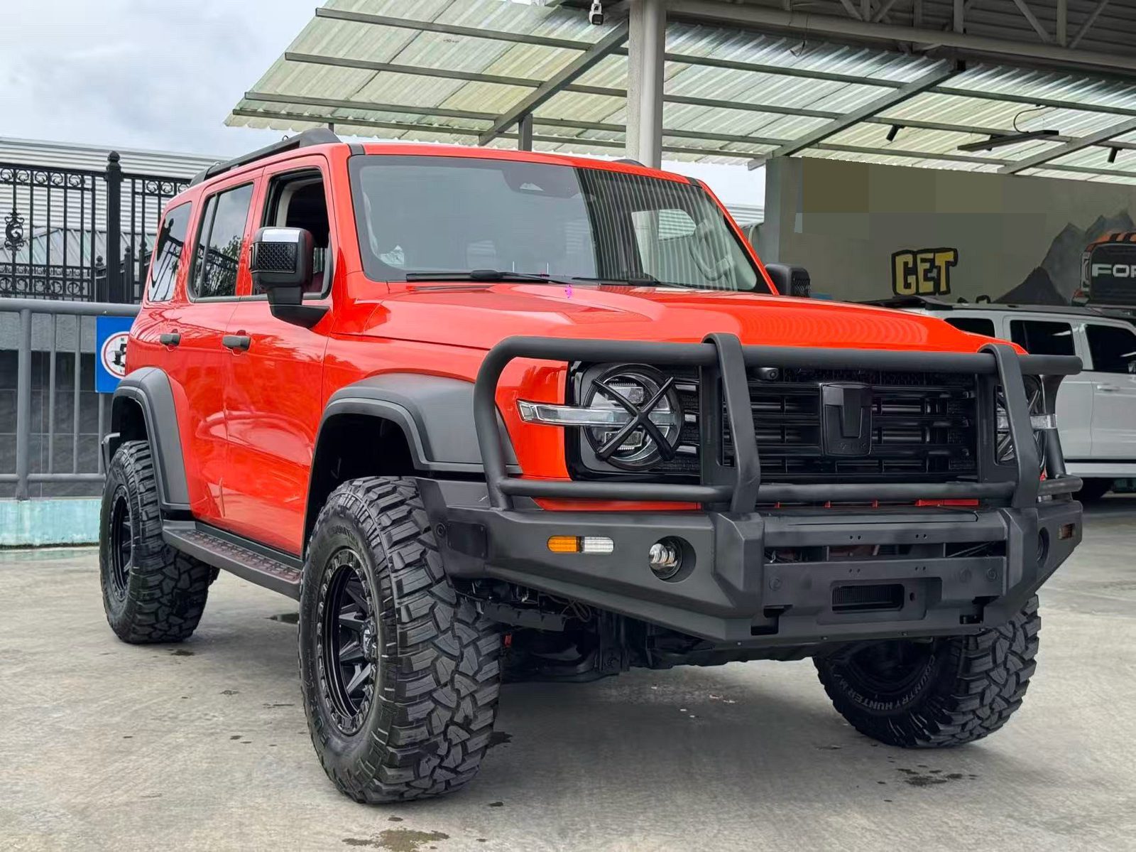 صورة TANK Tank 300 2.0T Off-Road Edition: The Conqueror رقم 2