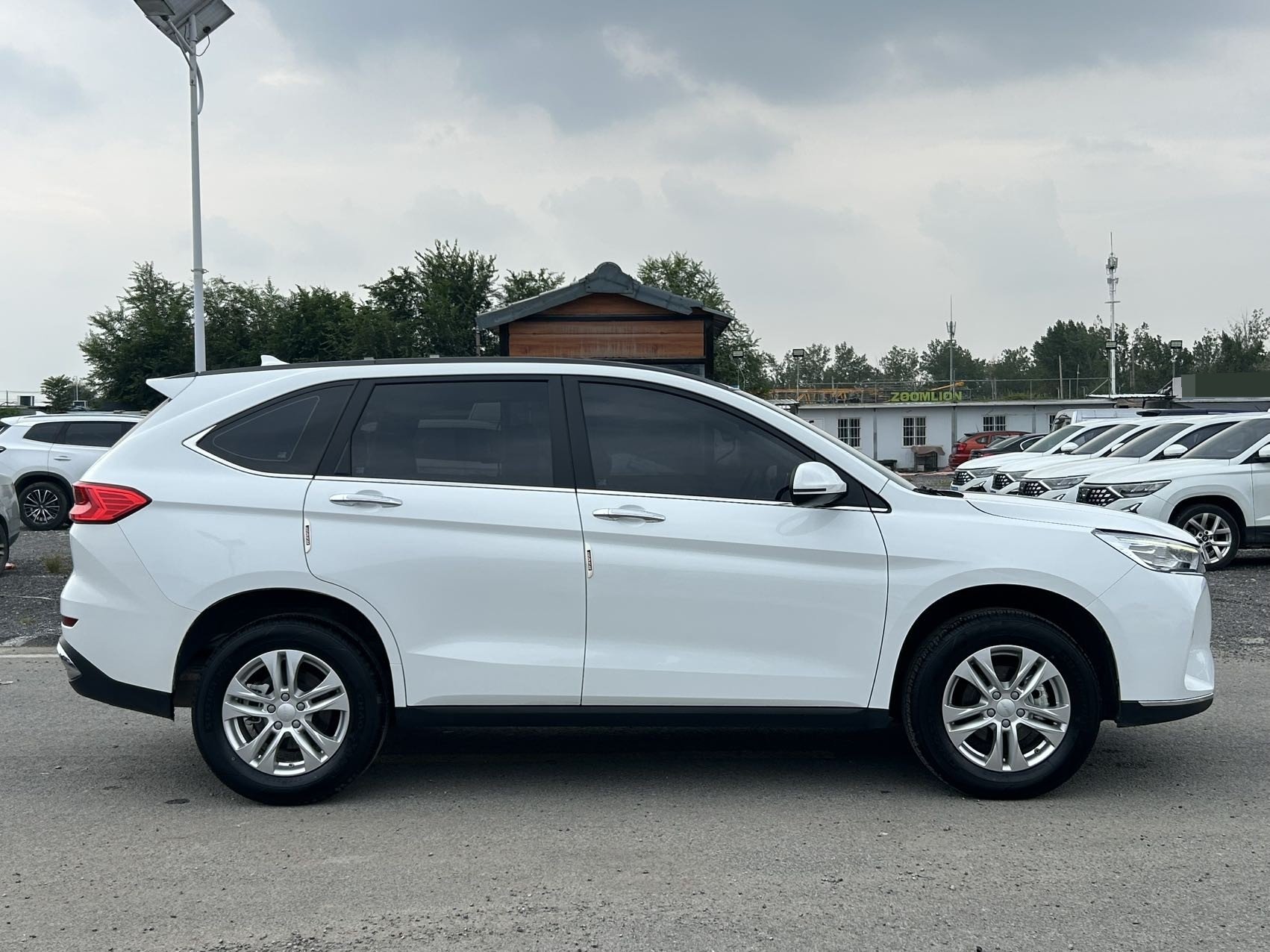 Haval M6 PLUS 1.5T Elite Smart Connectivity Version photo 5