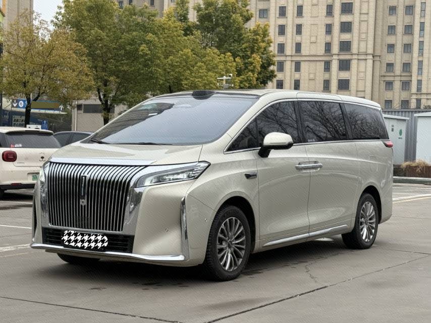 WEY 2025 Gaoshan 8 Hi4 1.5T Four-Wheel Drive Version