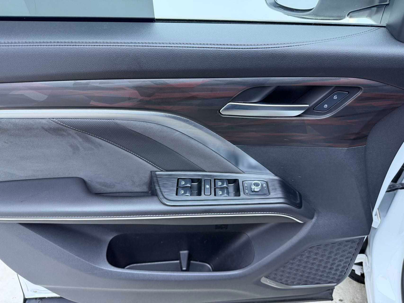 Фото Haval H6 1.5T National Trend Edition Champion Version — 4