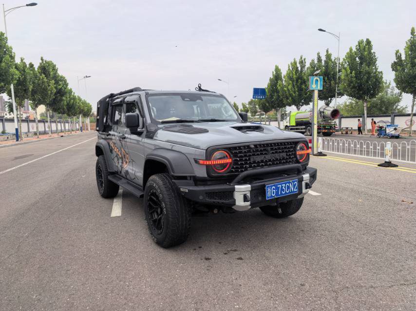 Фото TANK Tank 300 2.0T Off-Road Edition Conqueror — 3