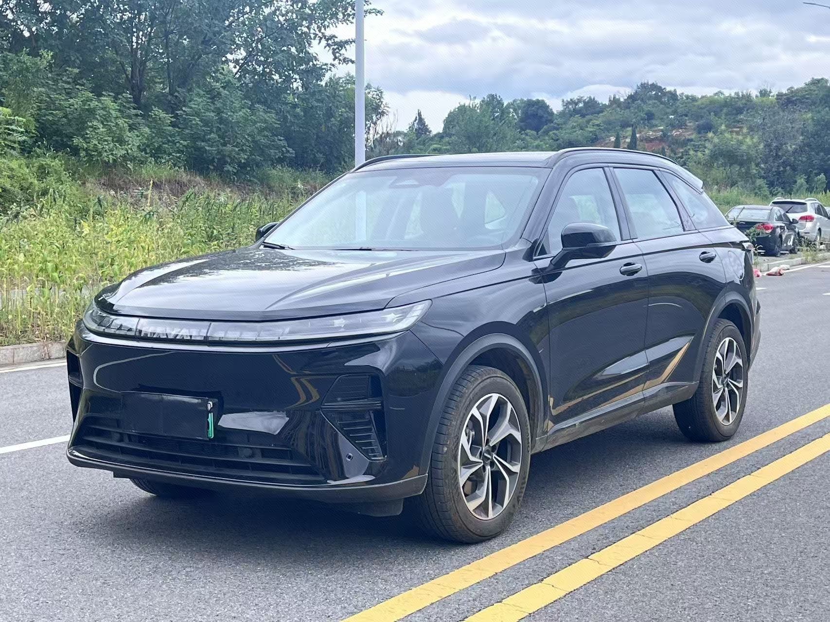 Haval Brave Dragon 2025 Xiaolong MAX 1.5 Hi4 165 Plus Long-Range Version