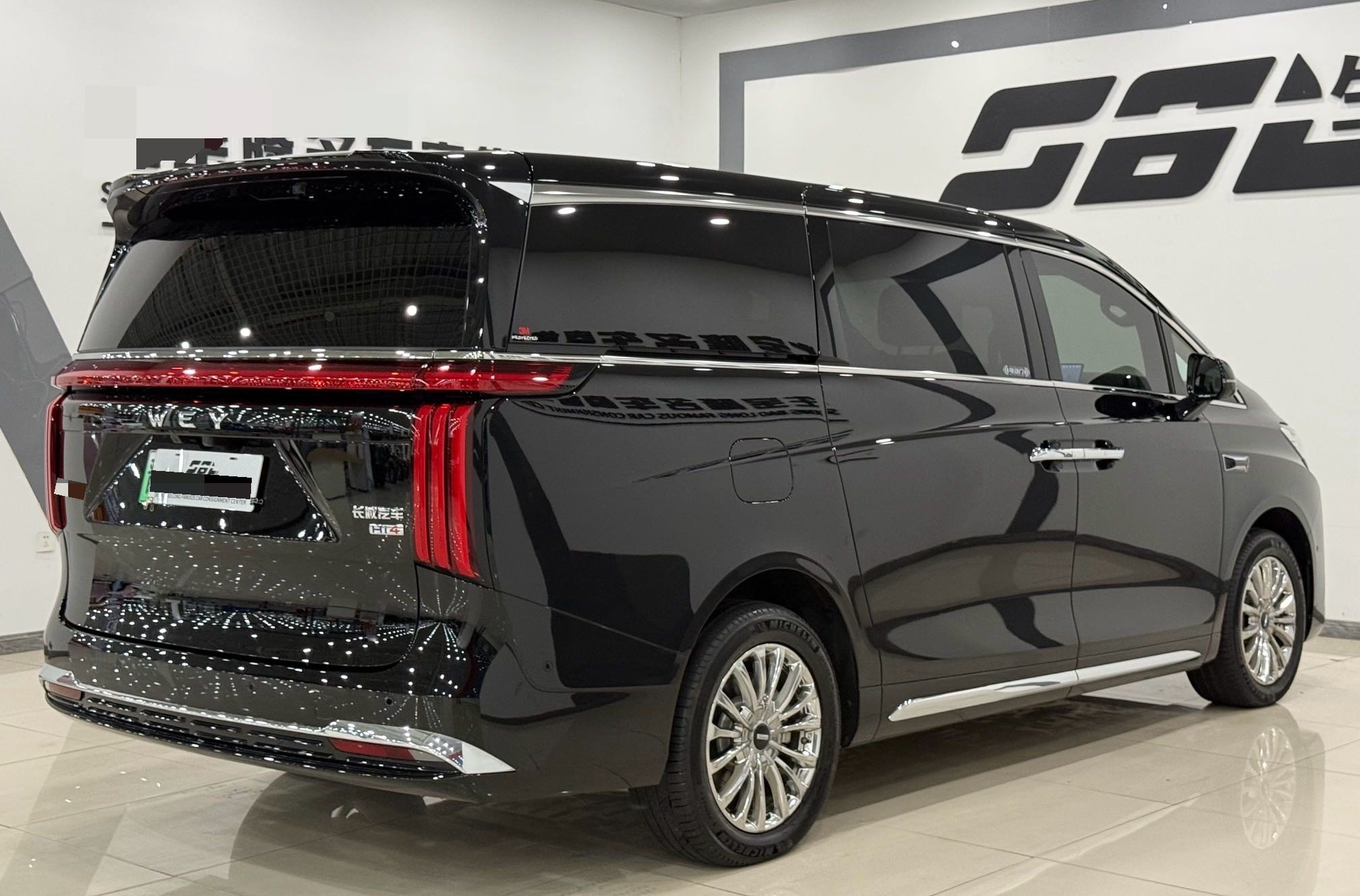 Фото WEY Gaoshan 8 Hi4 1.5T Four-Wheel Drive Version — 4