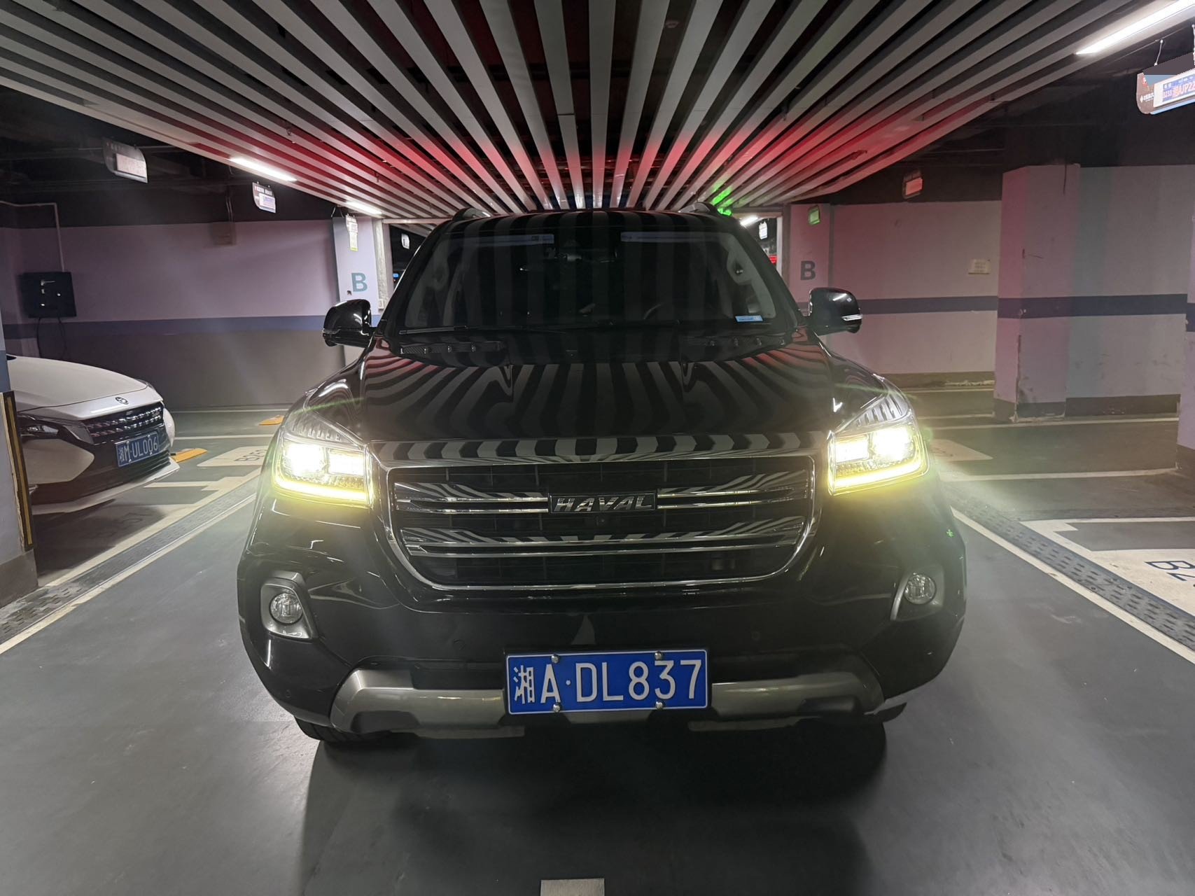 Фото Haval H9 2.0T 4x4 Prestige 5-seater — 2