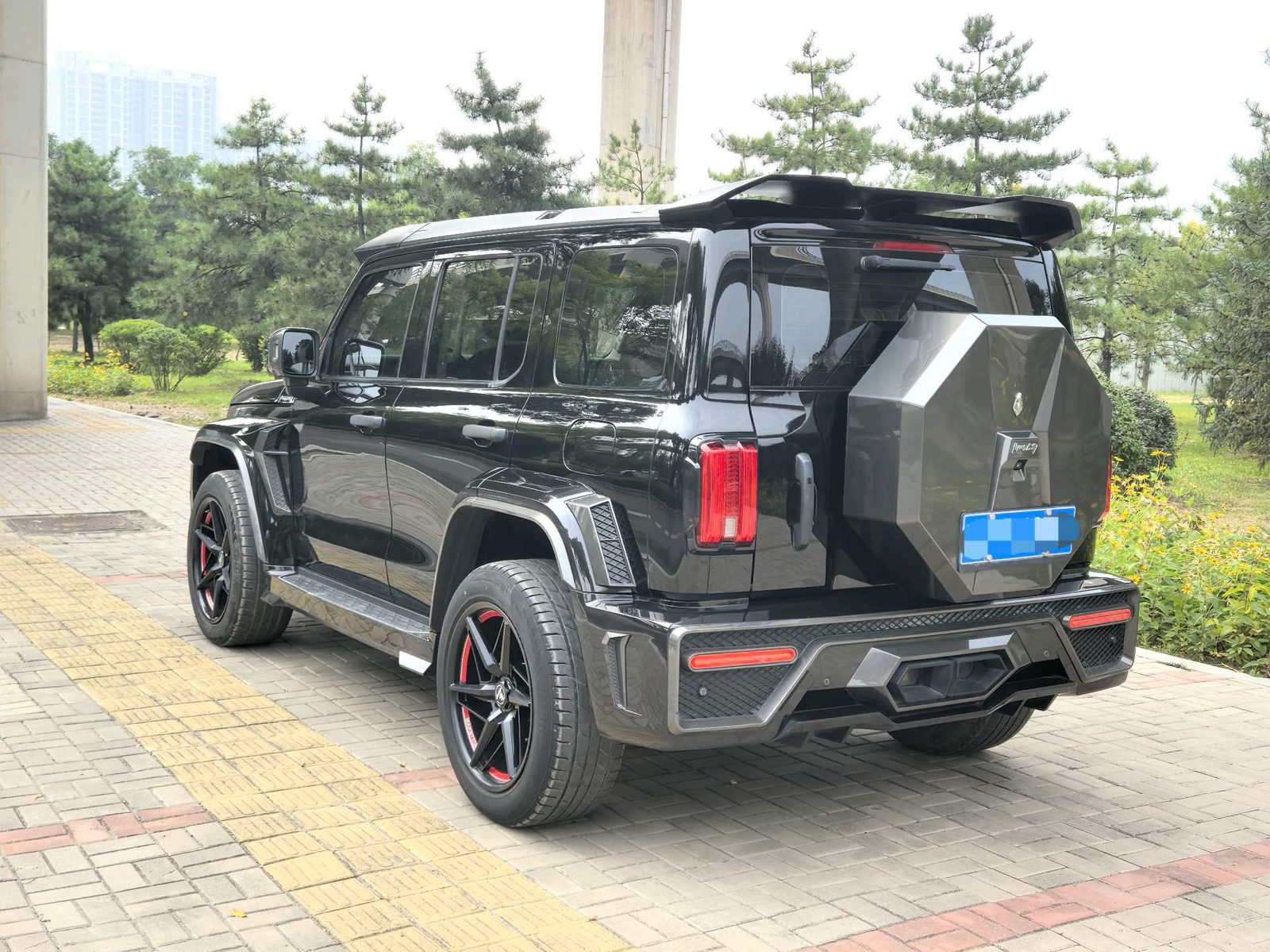 TANK Tank 300 2.0T Off-Road Edition Conqueror photo 4