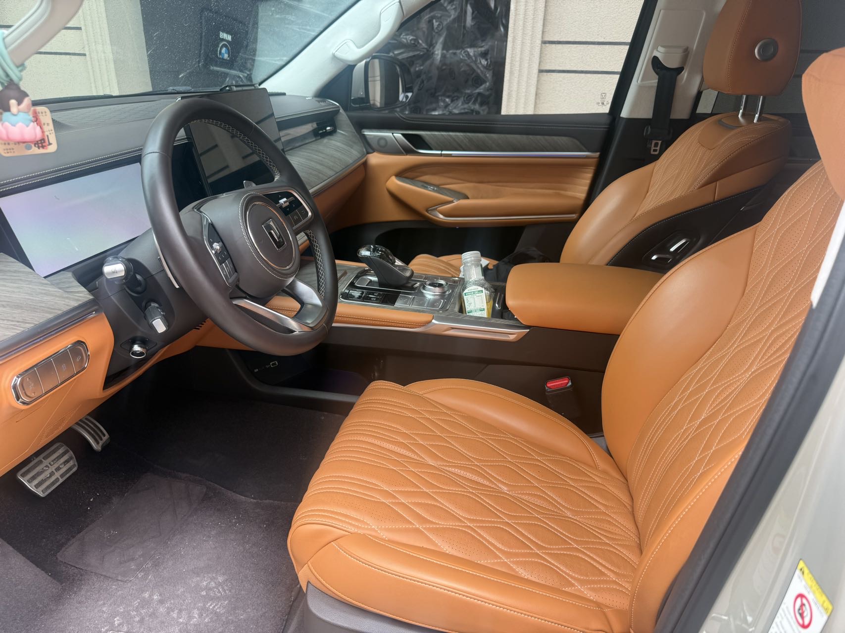 TANK Tank 500 48V 3.0T Business Edition Realm 5-seater photo 3