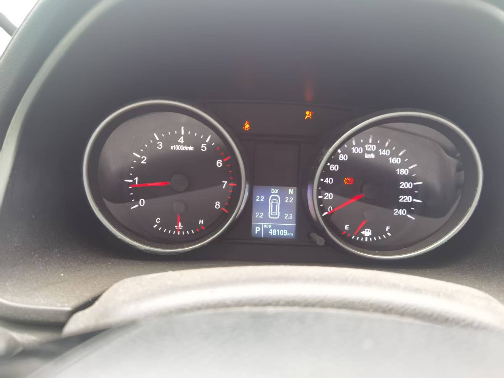 Foto Haval M6 PLUS 1.5T Elite Smart Connectivity Model 5