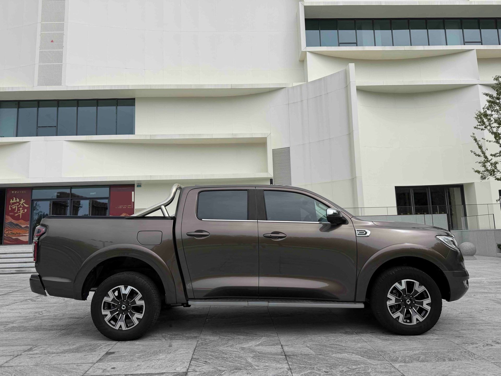 Great Wall POER Cannon 2.0T 4WD Comfort Trim with Small Double Cab foto 4