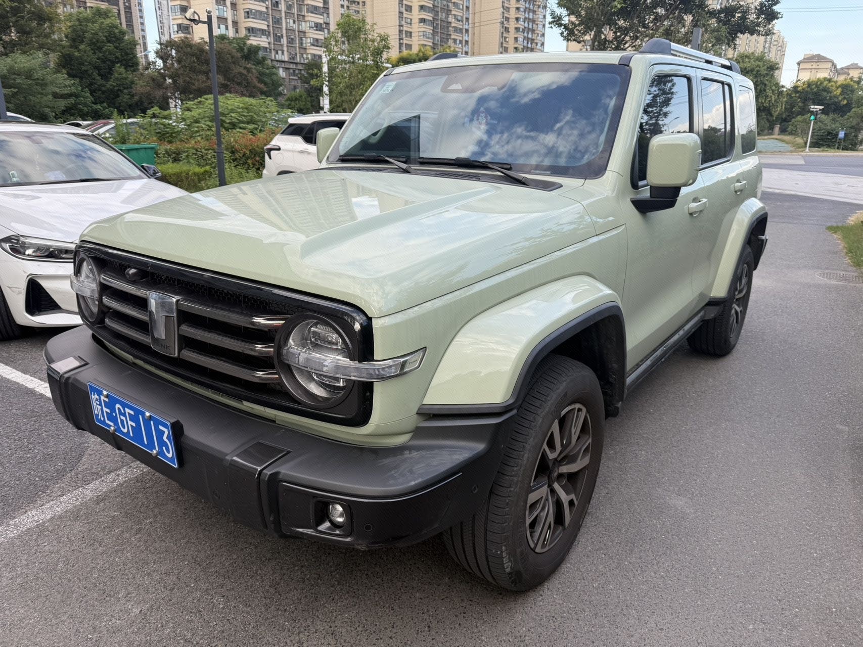 TANK Tank 300 2.0T Urban Edition: So Stylish