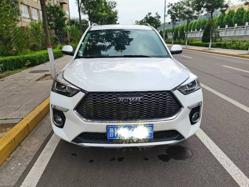 Foto del Haval H6 Coupe 1.5T Smart Connect Version, Front-Wheel Drive Luxury Smart Connect Model 3