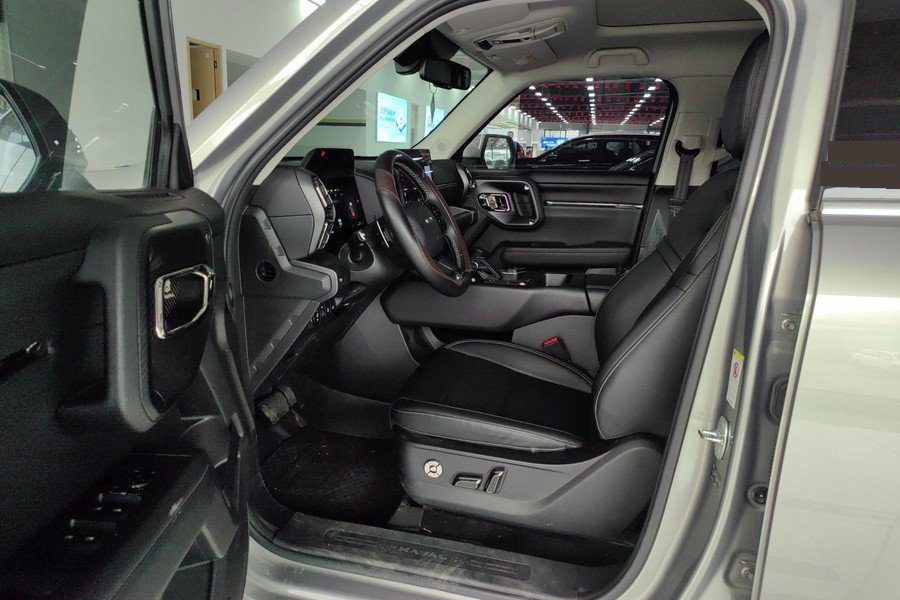 Foto Haval Dargo Big Dog 2.0T Four-Wheel Drive Trendy Off-Road Plus 3