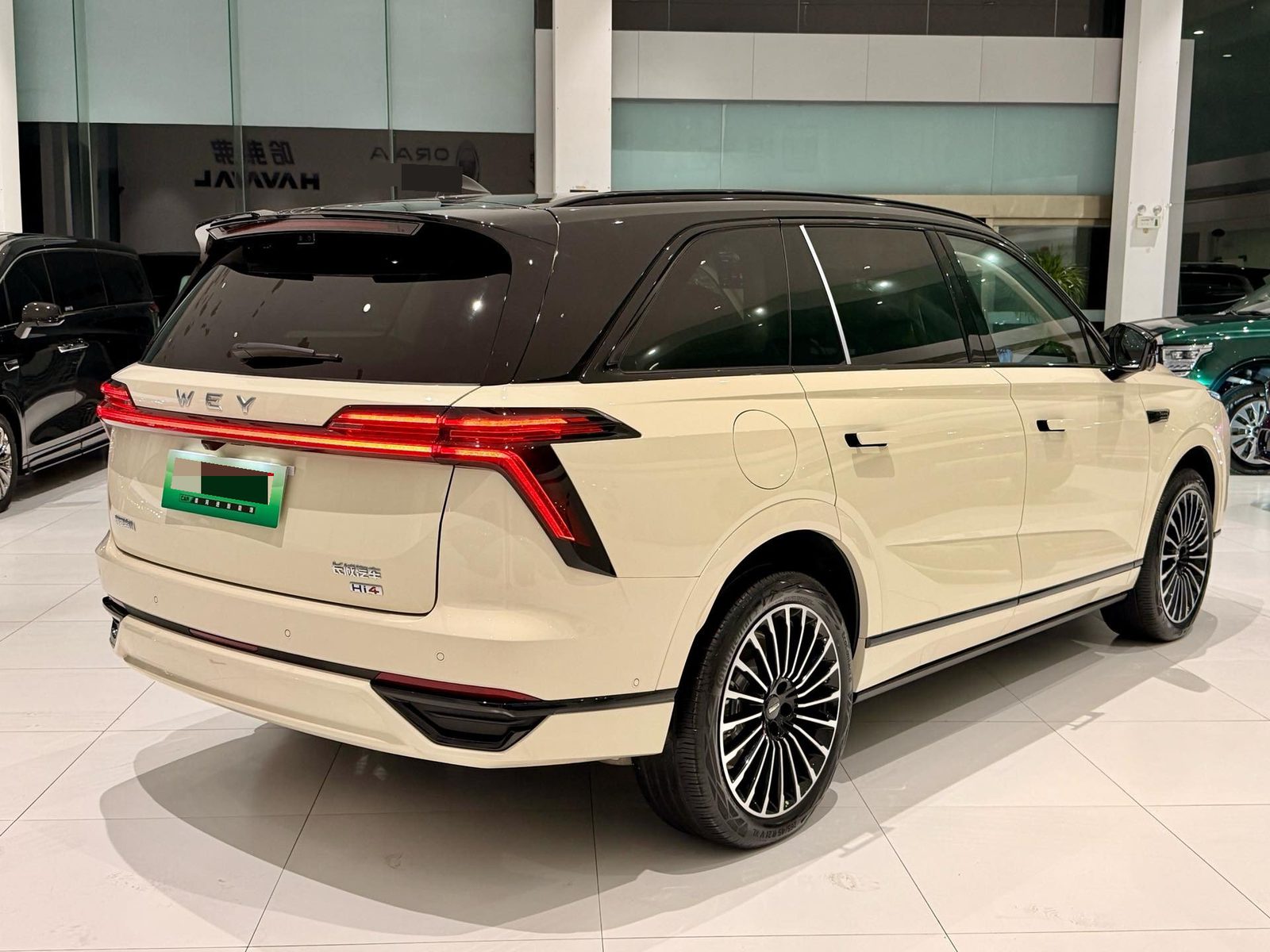 WEY Blue Mountain DHT Lanshan DHT 1.5T Smart Advanced Edition All-Wheel Drive Max photo 4