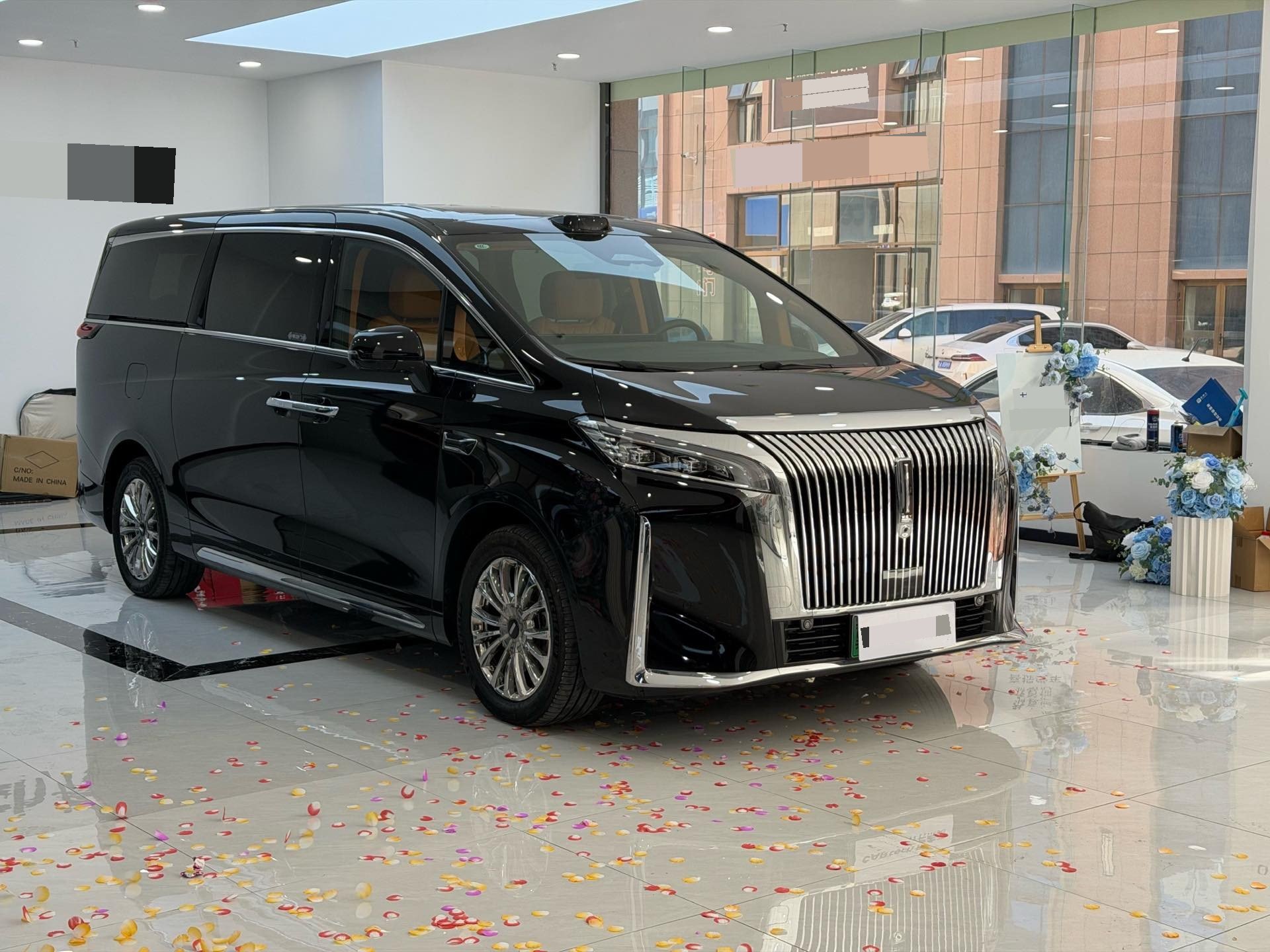 WEY Gaoshan 9 Hi4 1.5T Four-Wheel Drive Version photo 3