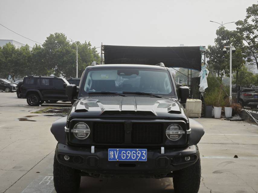 TANK 2021 Tank 300 2.0T Off-Road Edition Challenger photo 2