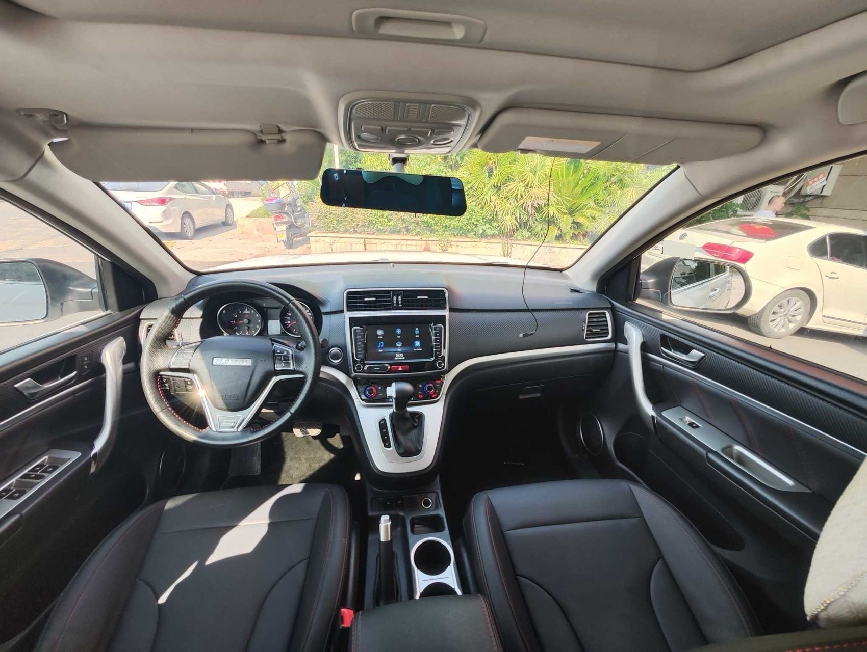 Foto Haval M6 1.5T 2WD Elite 4