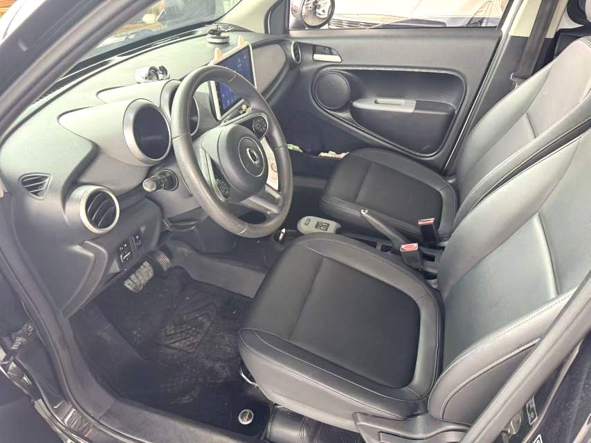 ORA R1 (Black Cat) 351km Parent-Child Edition photo 2