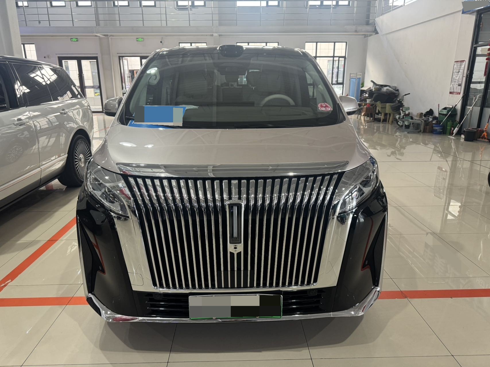 Foto WEY Gaoshan 8 Hi4 1.5T Four-Wheel Drive Version 2