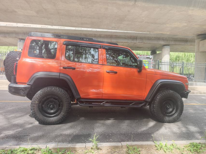 Фото TANK Tank 300 2.0T Off-Road Edition Conqueror — 5