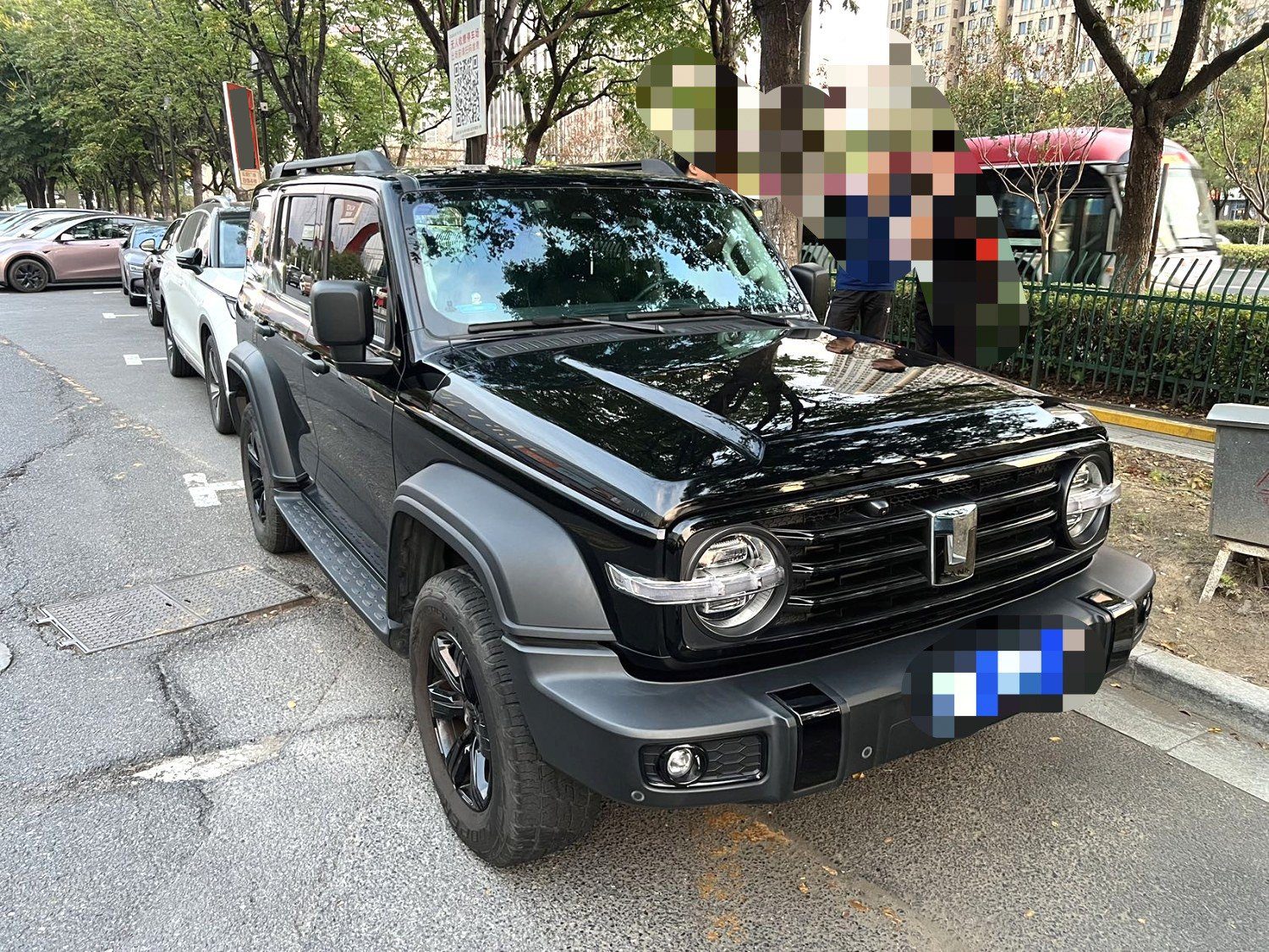 Фото TANK Tank 300 2.0T Off-Road Edition Conqueror — 2