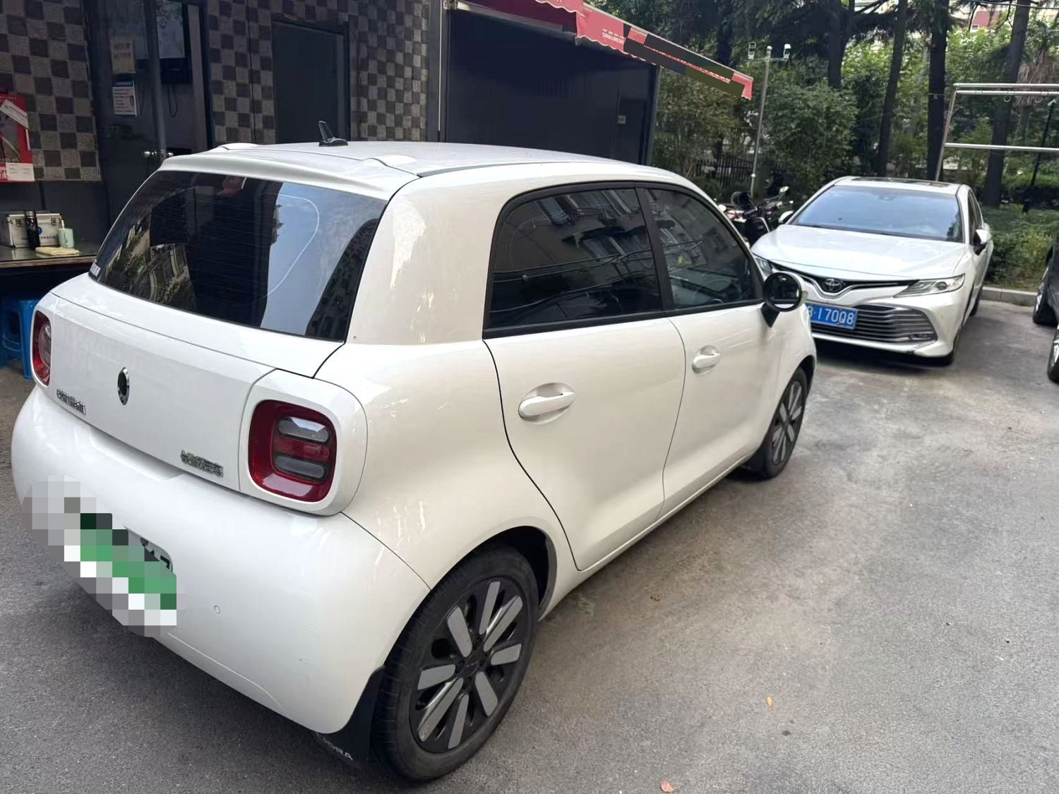Foto ORA R1 (Black Cat) 405km Long-Range Model 3