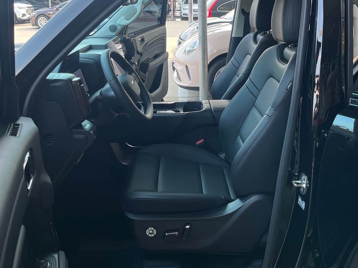 Foto Haval Raptor Menglong Hi4 1.5T 200 Ultra Pilot Edition 4