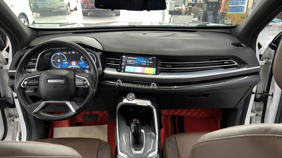 Foto del Haval H6 1.5GDIT Platinum Champion Version 5