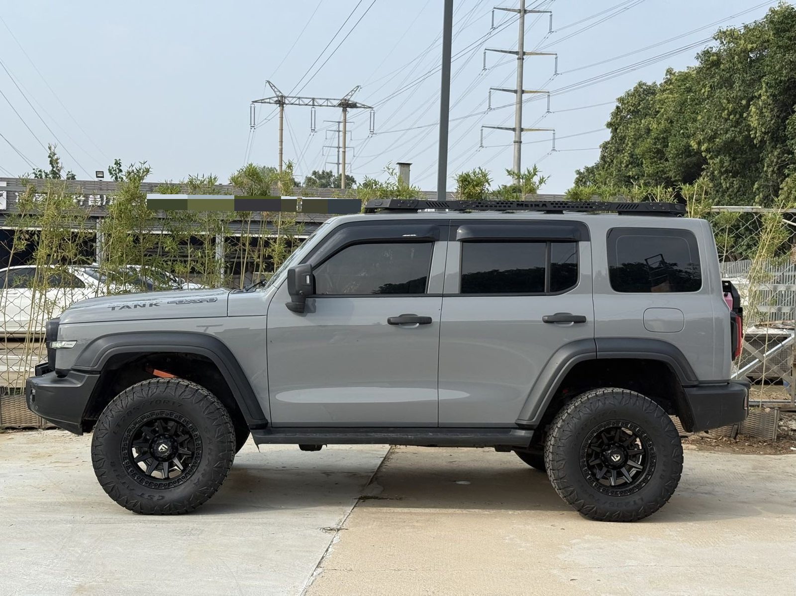 Фото TANK Tank 300 2.0T Off-Road Edition Conqueror — 3