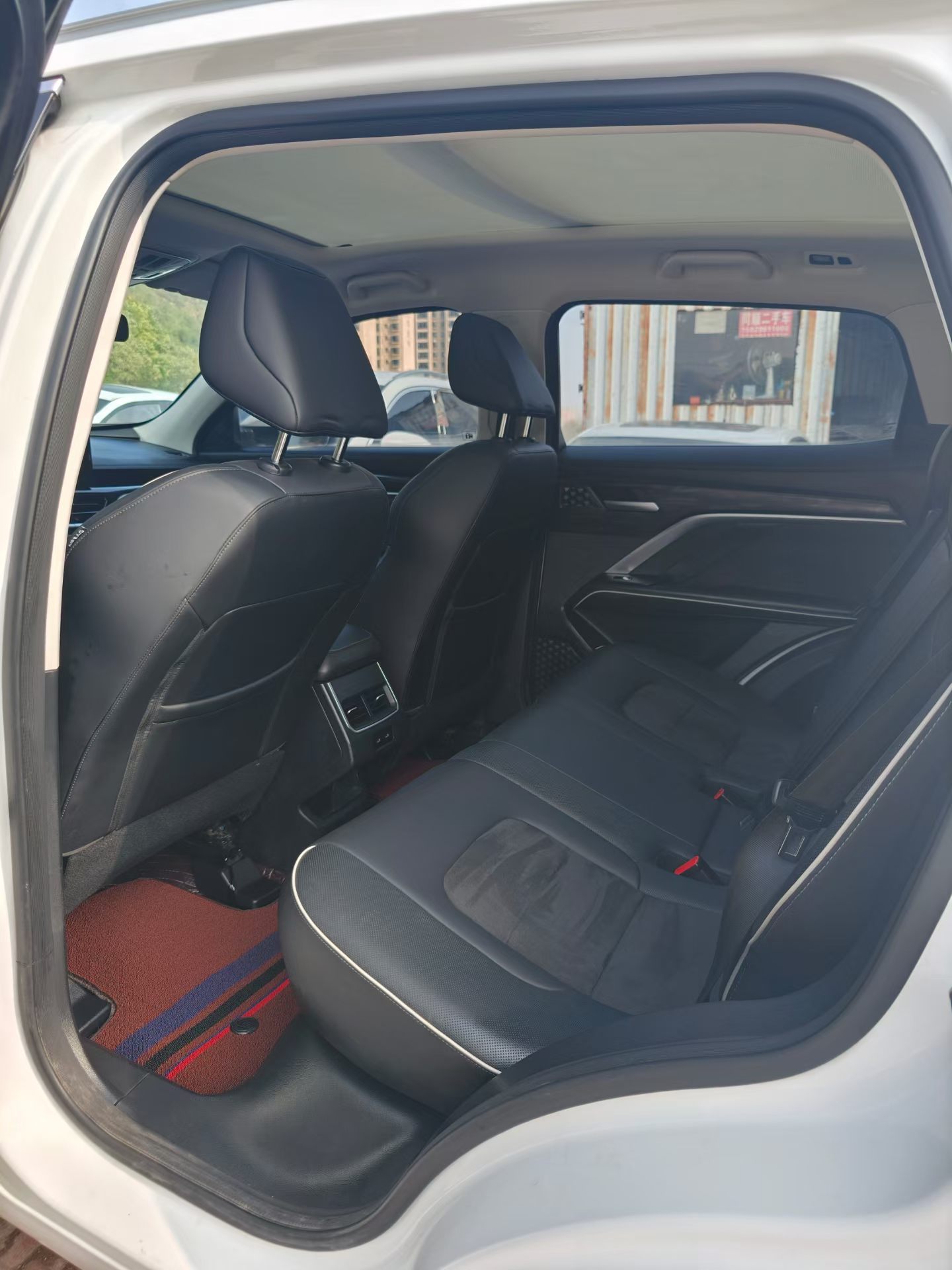 Haval 2021 H6 1.5T Sport Edition Elite Smart Connect Hexagonal Grille photo 5