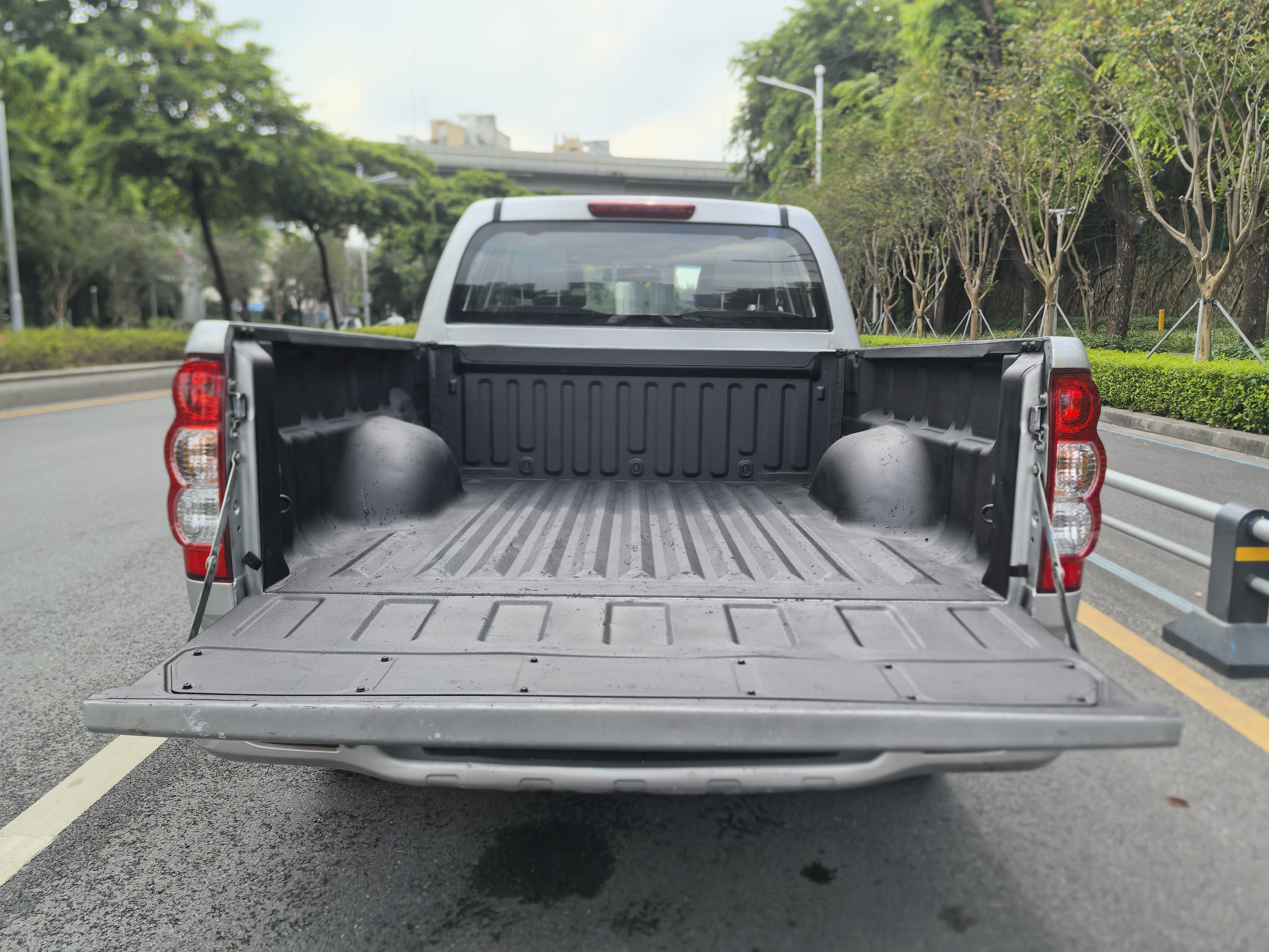 Great Wall Wingle 5 2023 Fengjun 5 2.0T 2WD Elite Long Cargo Box foto 5