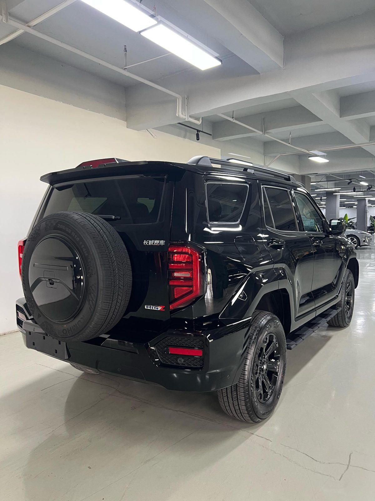 Foto del TANK 2026 Tank 400 Hi4-T 2.0T Smart Enjoy Edition 3