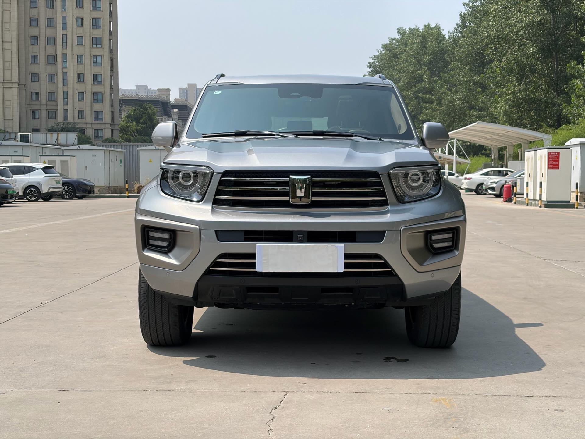 TANK 2024 Tank 700 Hi4-T 3.0T Extreme Edition photo 2
