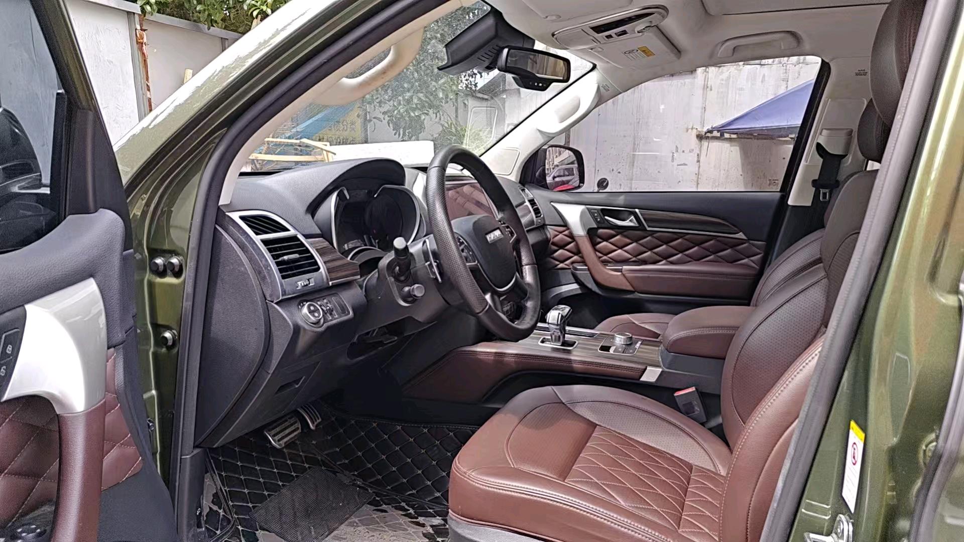Haval H9 2.0T All-Wheel Drive Versatile 5-Seater foto 2