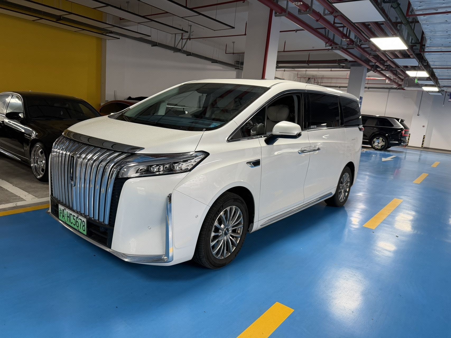 WEY 2024 Gaoshan PHEV 1.5T Four-Wheel-Drive Flagship Edition