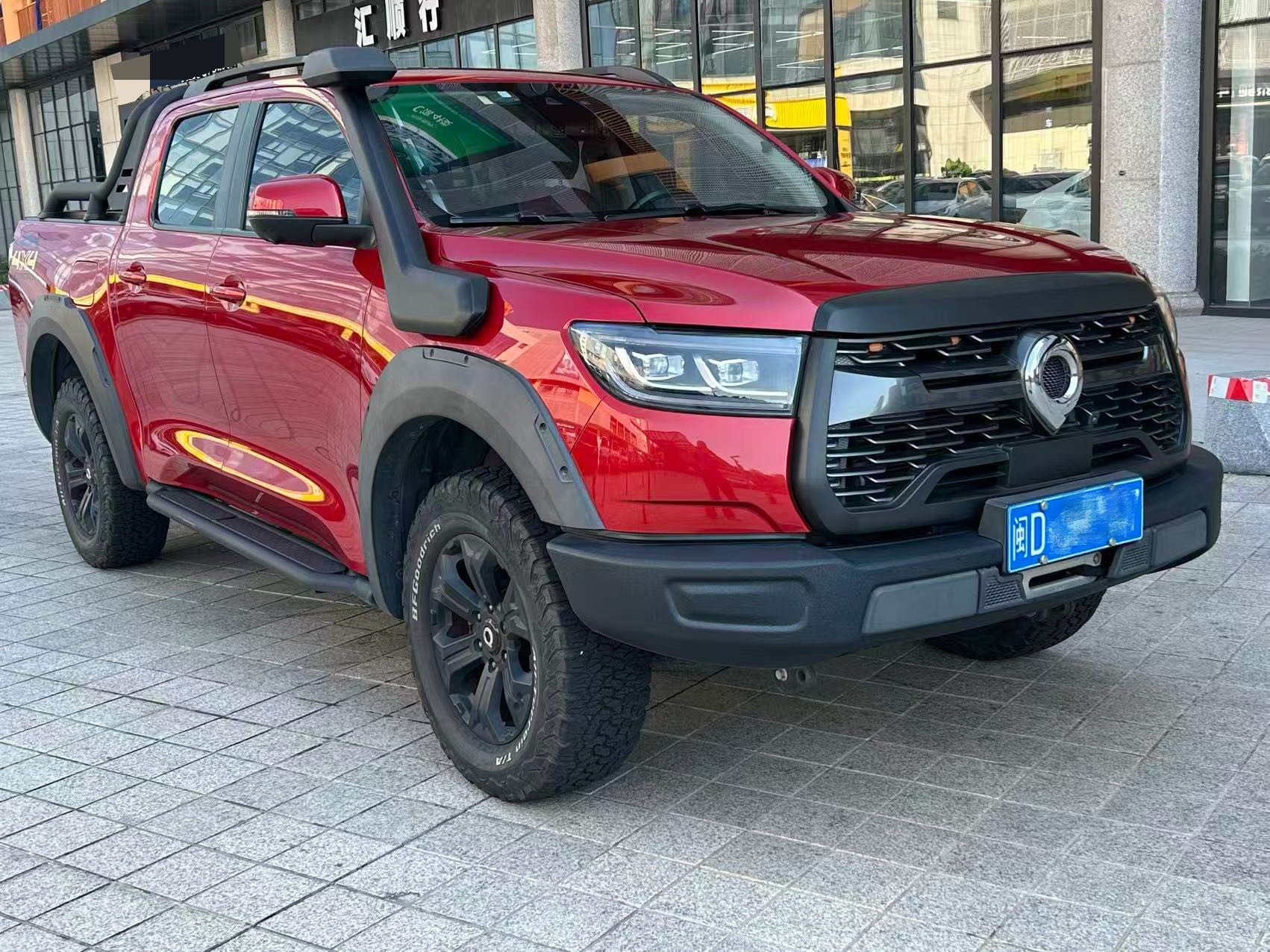 Foto Great Wall POER Cannon 2.0T Off-Road Edition Gasoline 4x4 Limited Edition 2