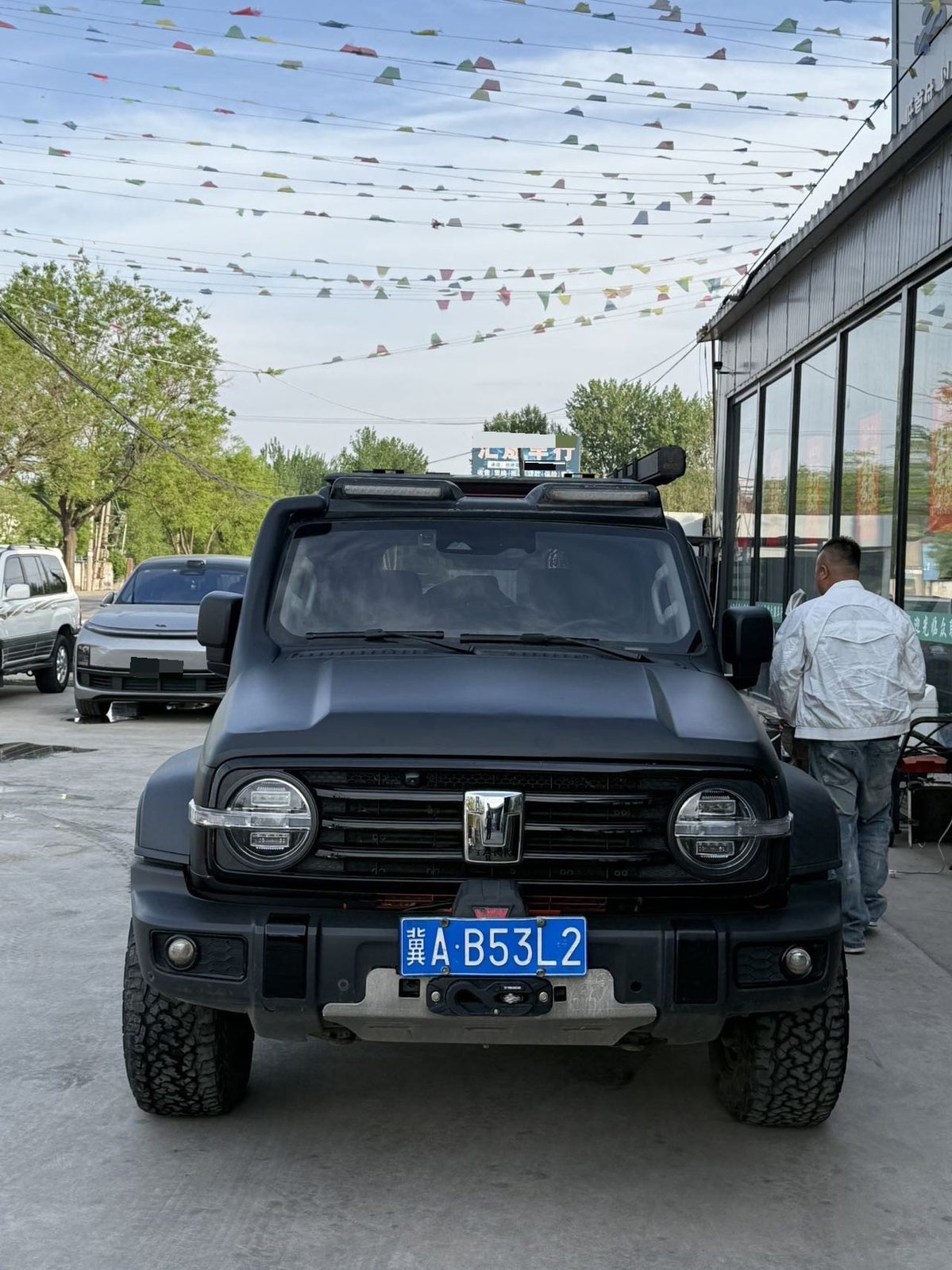 Foto TANK Tank 300 2.0T Off-Road Edition Conqueror 2