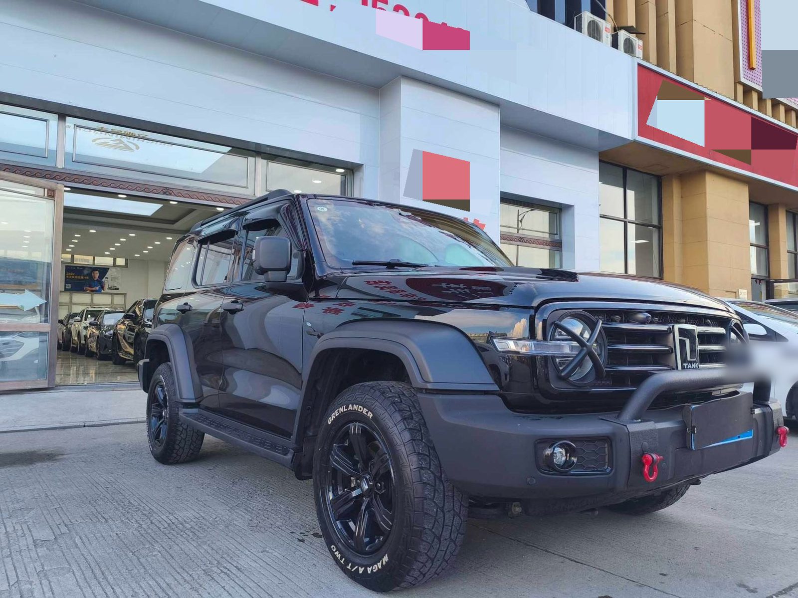 Photo du TANK Tank 300 2.0T Off-Road Edition Challenger 3