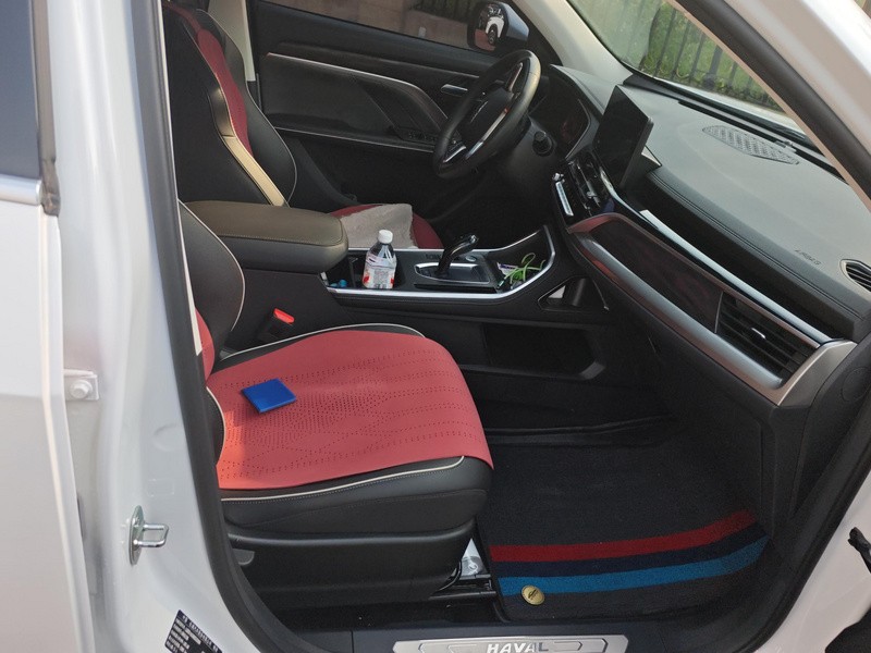 Haval H6 1.5T National Trend Edition Urban Edition photo 2