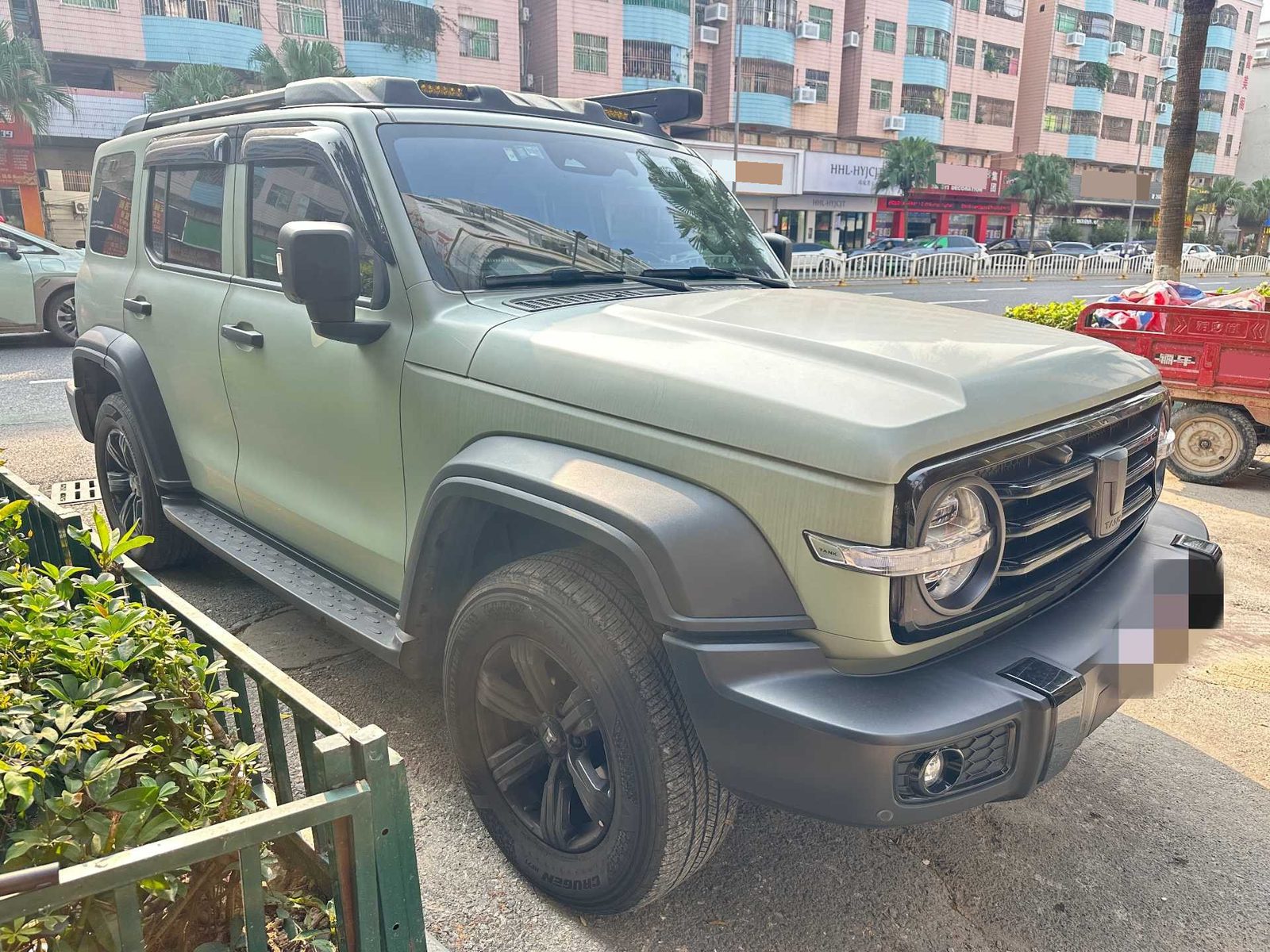 TANK Tank 300 2.0T Off-Road Edition Conqueror photo 2