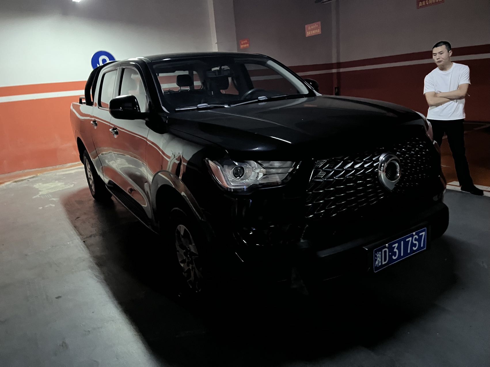 صورة Great Wall POER 2021 Cannon 2.0T Commercial Diesel 2WD Trailblazer Long-Box Version رقم 3
