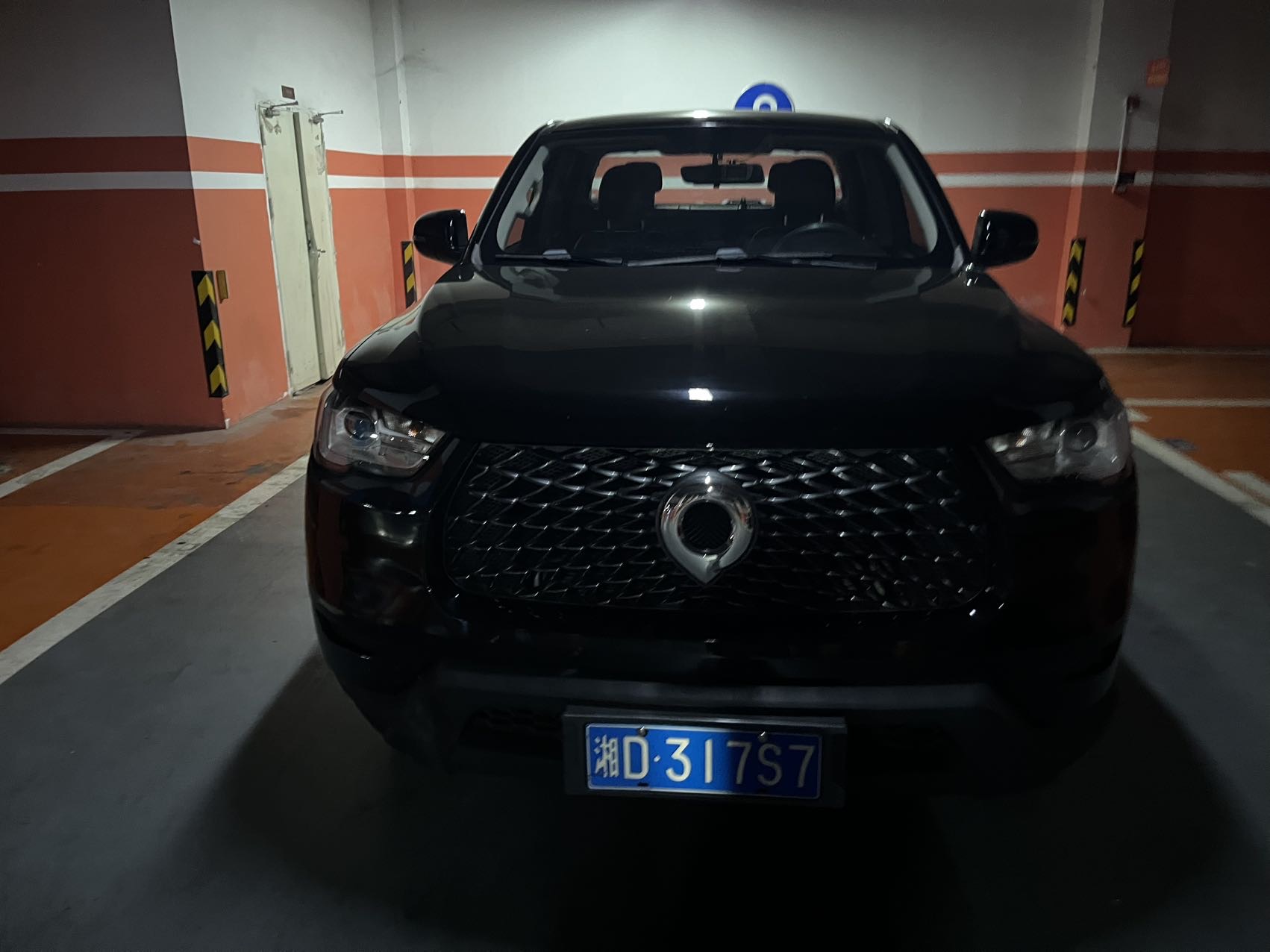 صورة Great Wall POER 2021 Cannon 2.0T Commercial Diesel 2WD Trailblazer Long-Box Version رقم 2