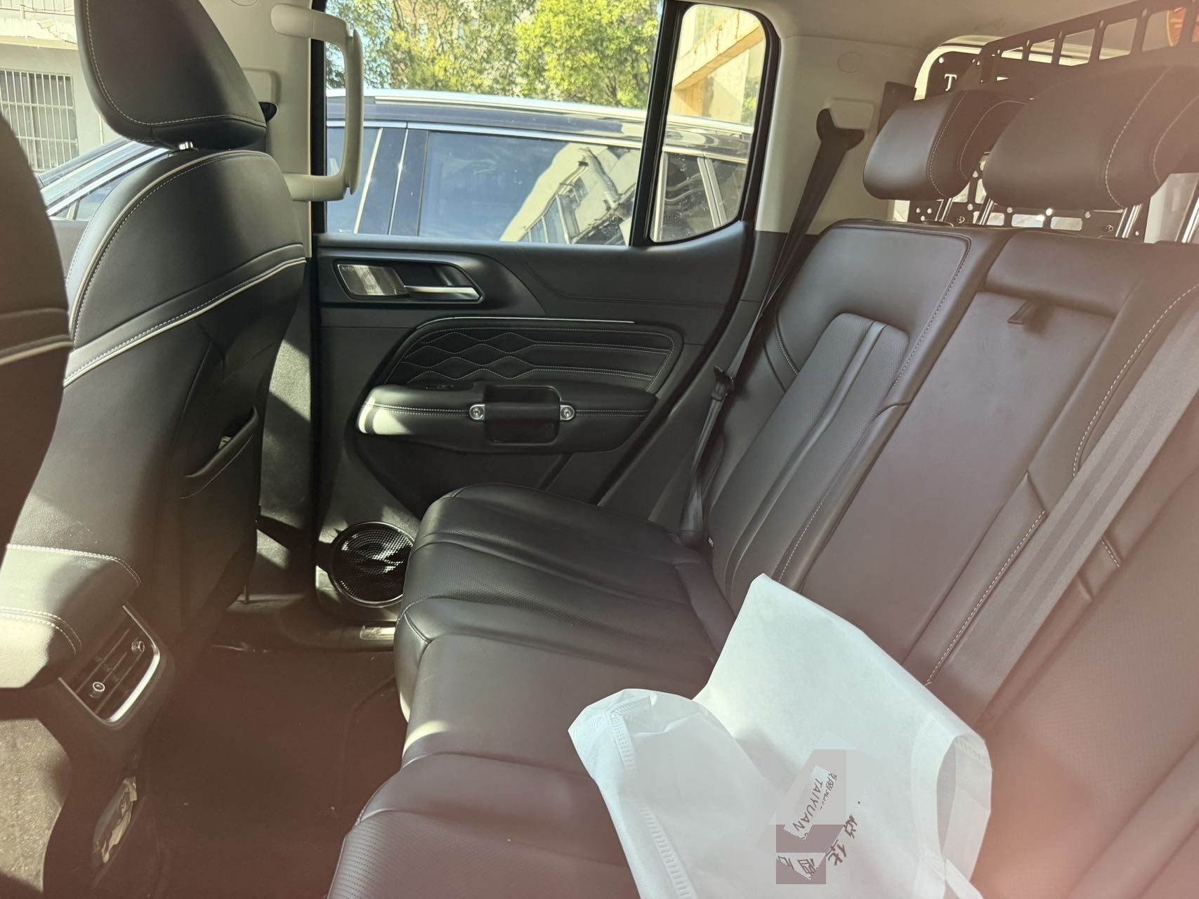 Фото TANK 2021 Tank 300 2.0T Off-Road Edition Conqueror — 4