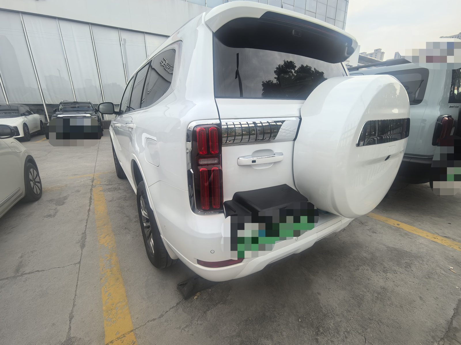 TANK Tank 500 Hi4-T 2.0T Zhi Xiang Edition photo 2