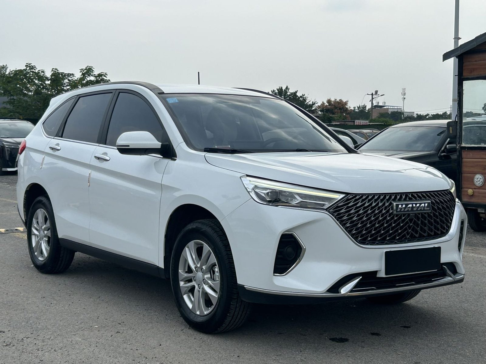 Haval M6 PLUS 1.5T Elite Smart Connectivity Version photo 3