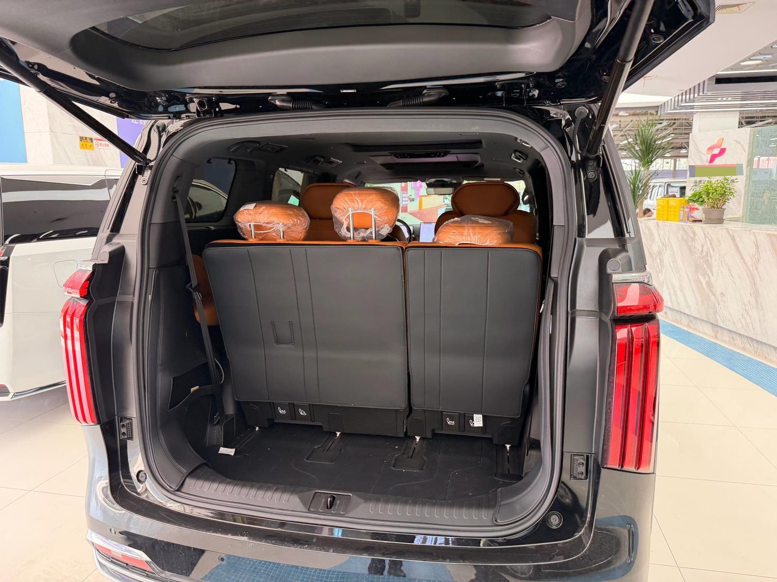 WEY Gaoshan GAC Aion 7 Hi4 1.5T AWD foto 5