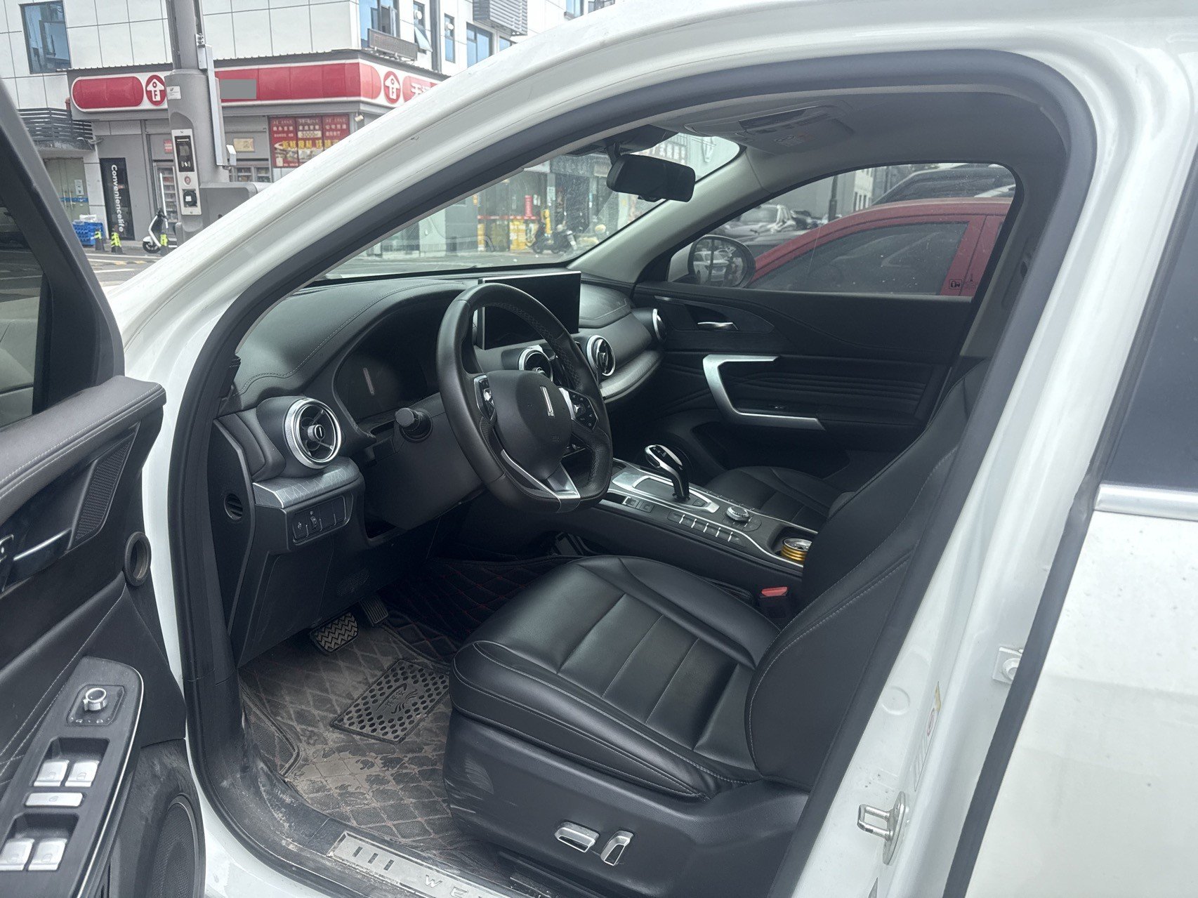 Фото WEY VV5 1.5T 2WD Smart Pioneer — 4