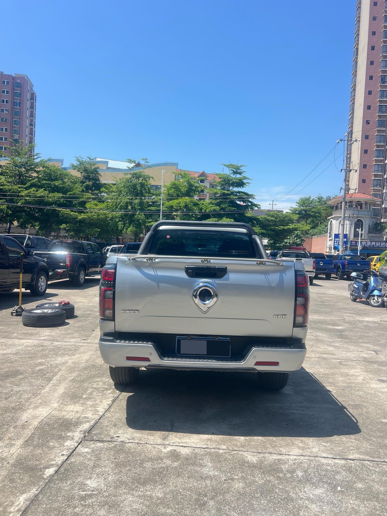 Foto del Great Wall POER 2023 Cannon 2.0T Commercial Diesel 4WD Navigator Long Bed 5