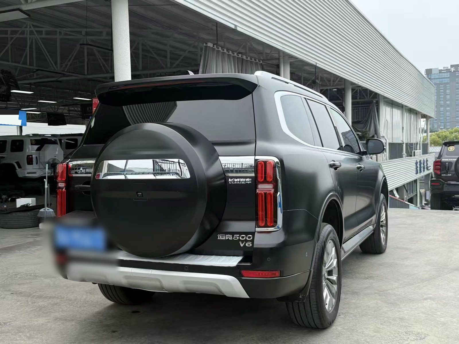 Фото TANK Tank 500 48V 3.0T Special Customization Edition 5-seater — 5